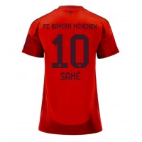 Bayern Munich Leroy Sane #10 Fußballbekleidung Heimtrikot Damen 2024-25 Kurzarm